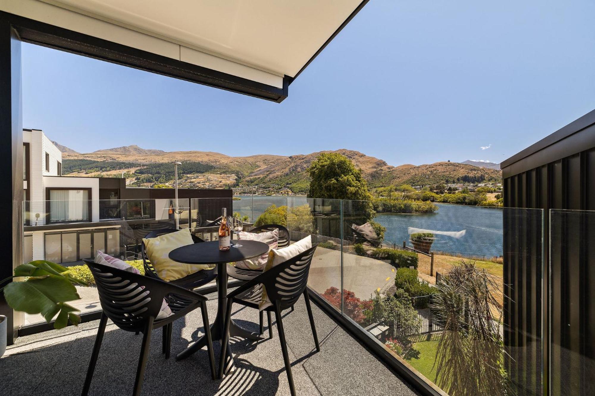 Homestead Retreat - 2 Bedroom - Lake View Queenstown Extérieur photo